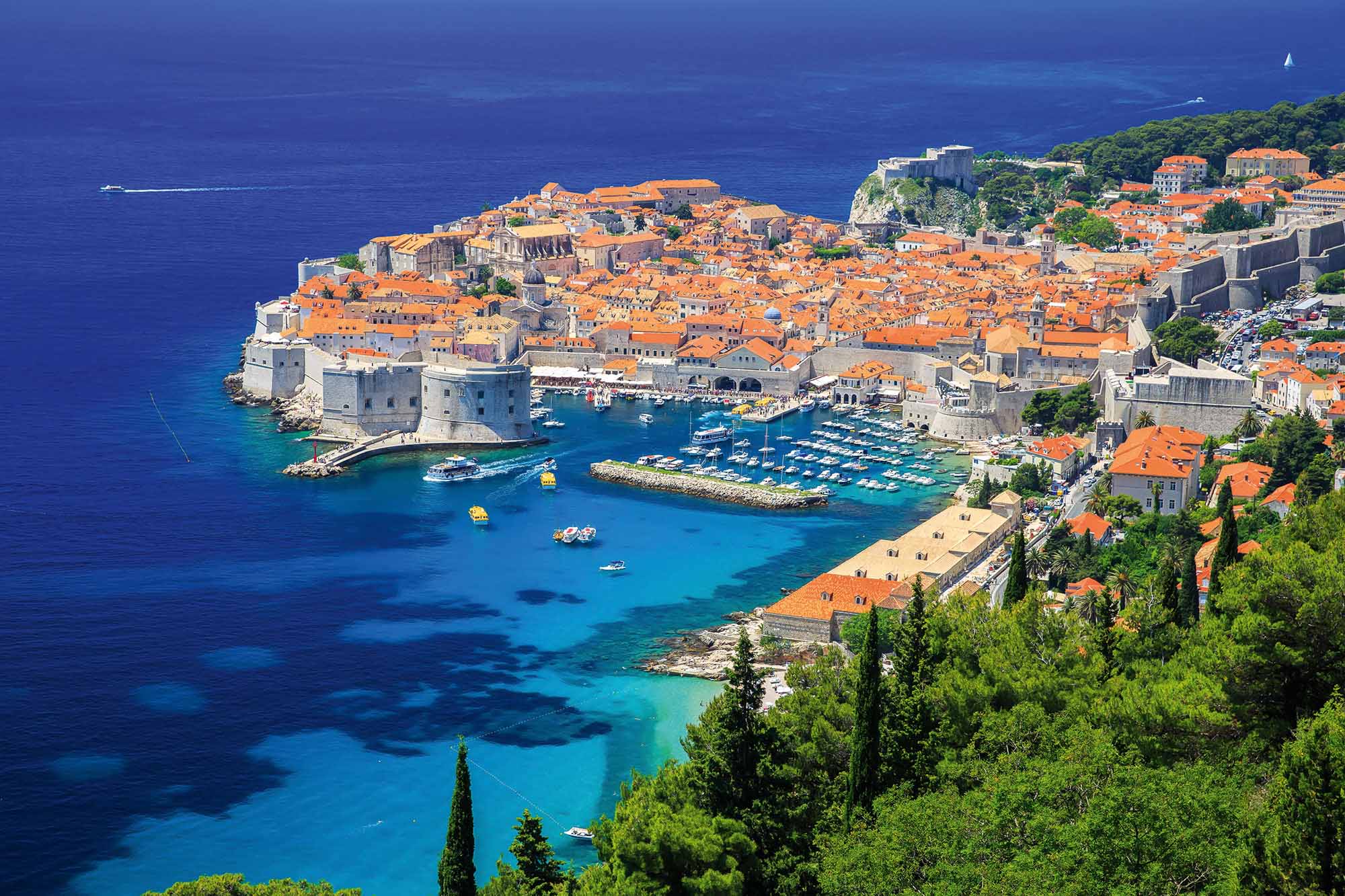 Dubrovnik - Perle der Adria - sorincolac fotolia